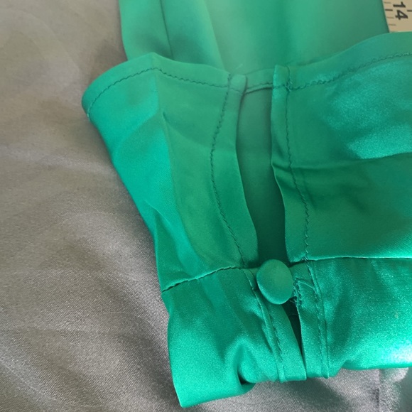 NWT L.I.F.E. Love Is For Eternity Green Dressy Blouse - Picture 8 of 11